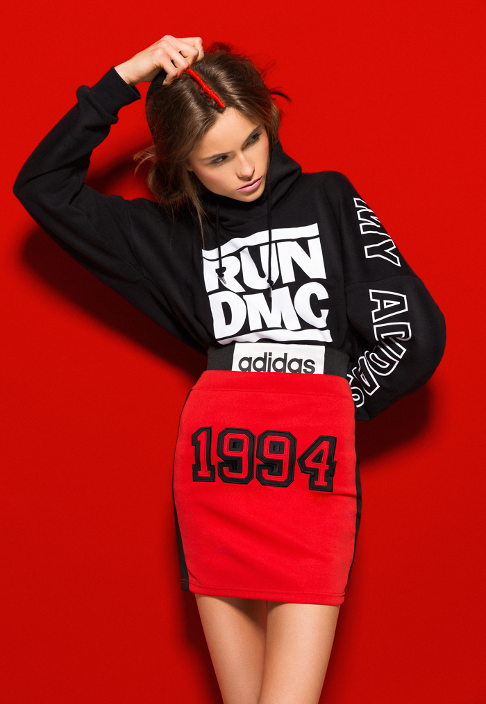 Blouse: RUN DMC Adidas Originals / Skirt: H&M / Skirt: Adidas Originals 