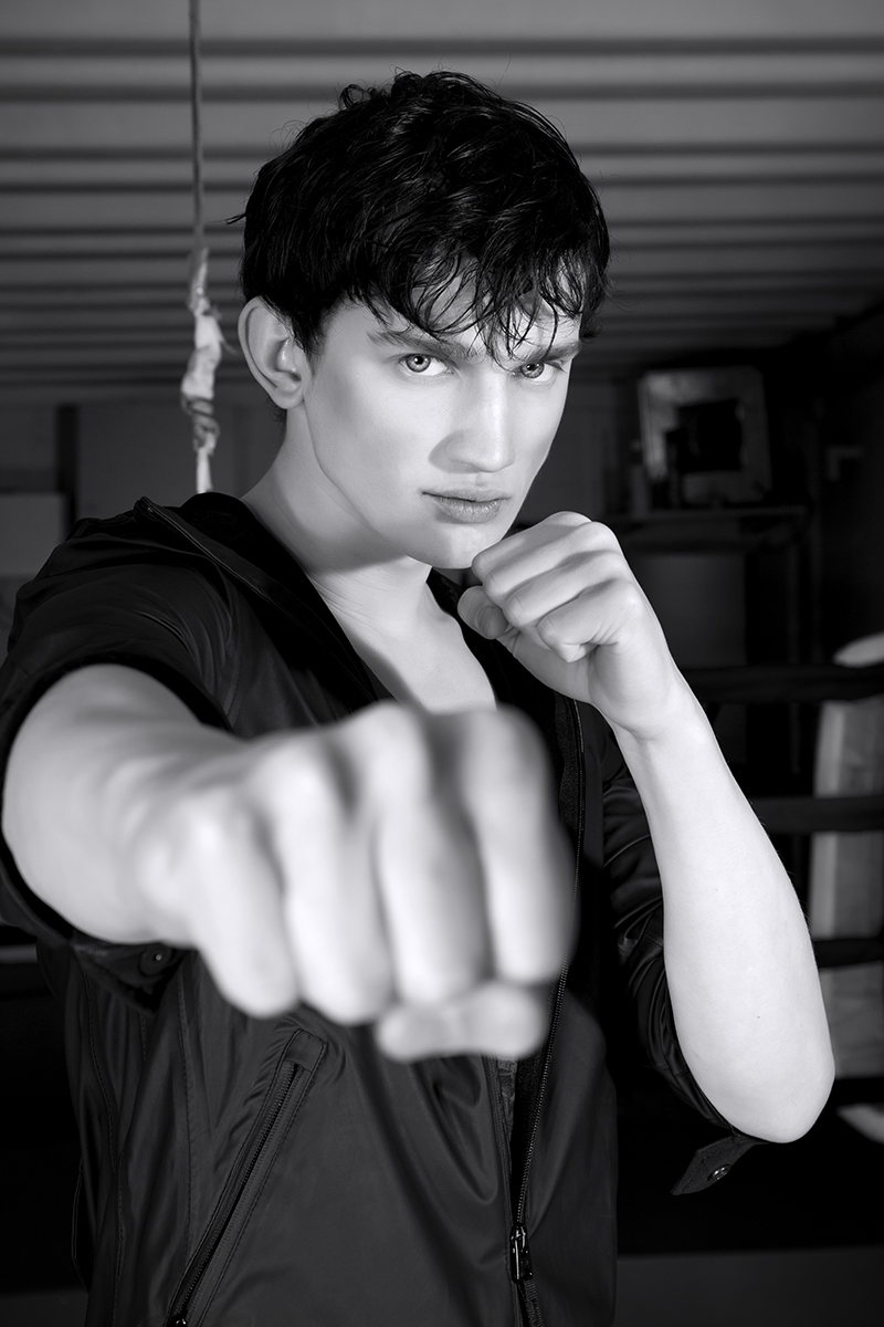 Jacket: G-Star, shirt: Volcom, Short: Reef