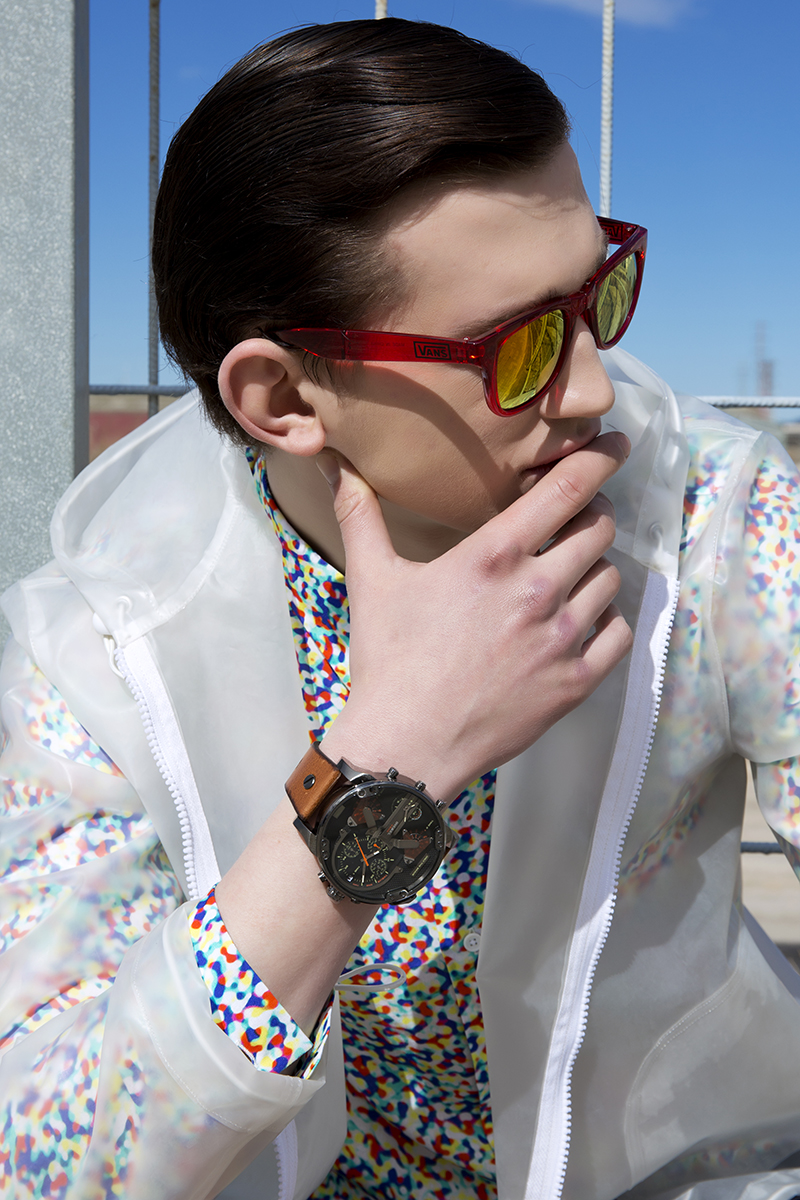 Jacket & Shirt: Sandro, Short: Fred Perry, Sandals & bag: Ash, watch: Diesel