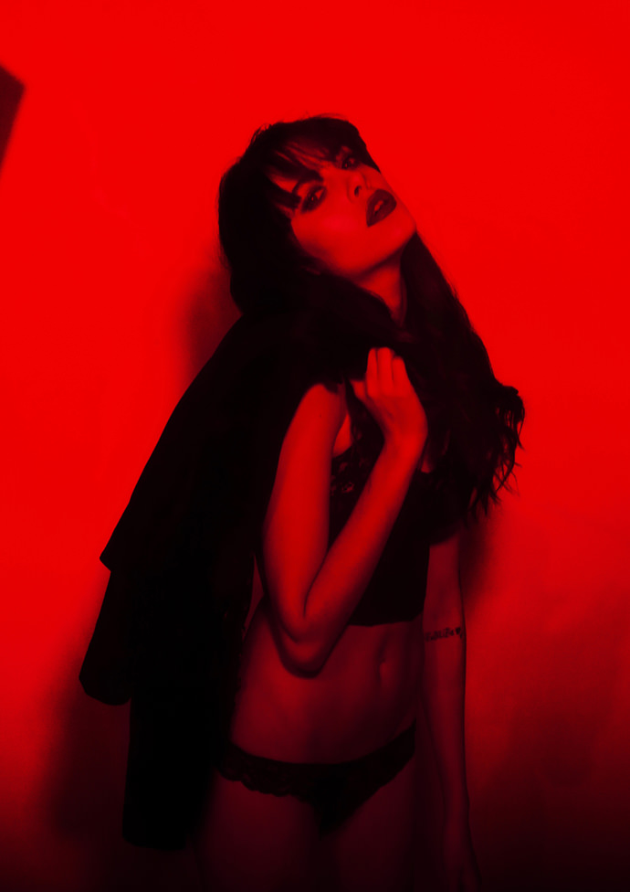 2 PORTRAY HER Fashion Editor Giovambattista Scuticchio Foderaro - Photography By Mario Caponi_mini