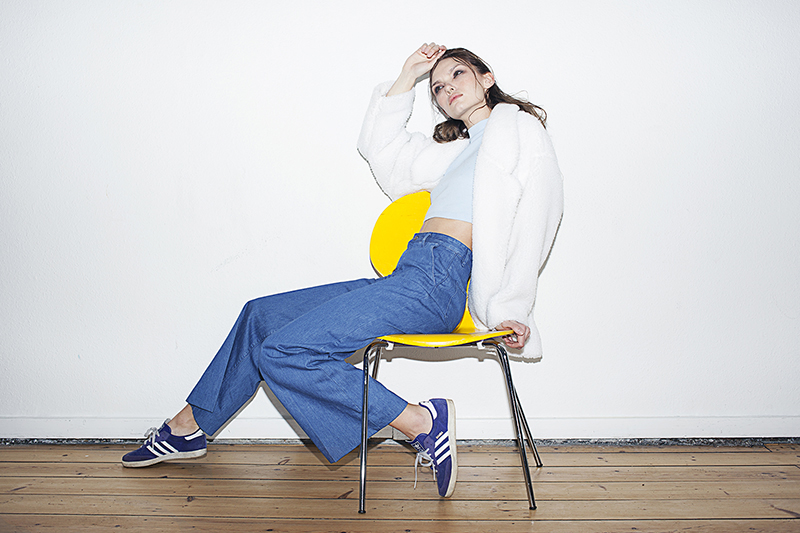 Top: Wood Wood, Jacket: Vintage, Pants: H&M Trend, Shoes: Adidas Samba 