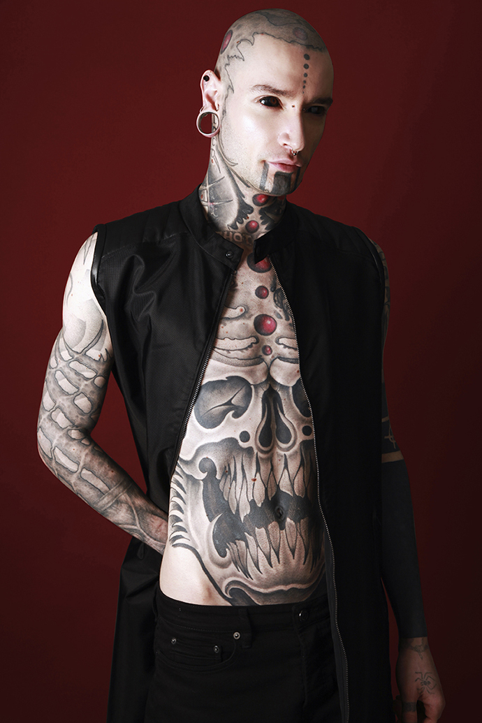 SH06_OMBRA_KARL_SLATER