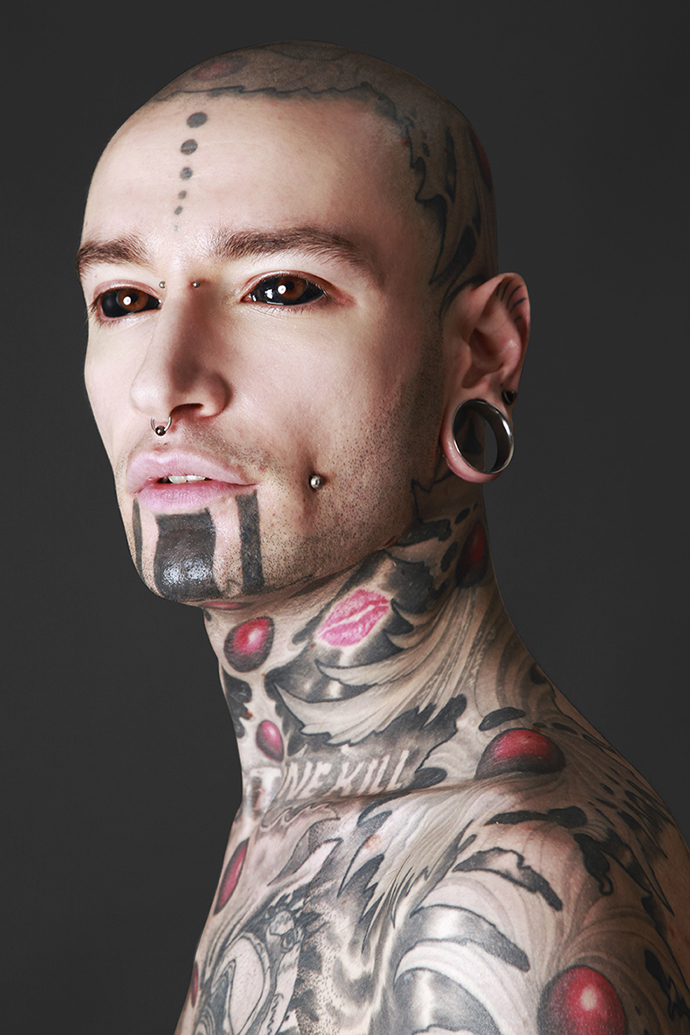 SH07_OMBRA_KARL_SLATER