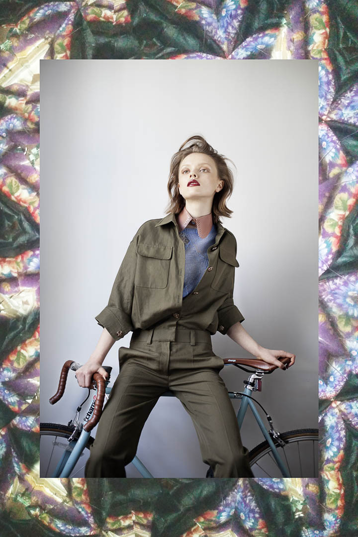 Jumpsuit: Sonia Rykiel at Matches / Jumper: Emmano Scervino / Collar: Atsuko Kudo