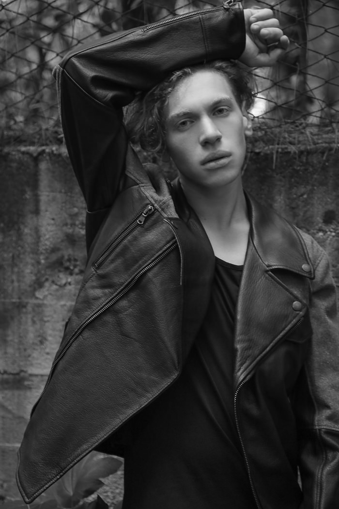 Biker jacket - TwoSeventeen, Black t-shirt - McQueen