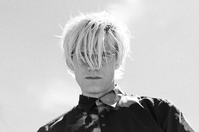 Paul Smith shirt, Thom Browne glasses 