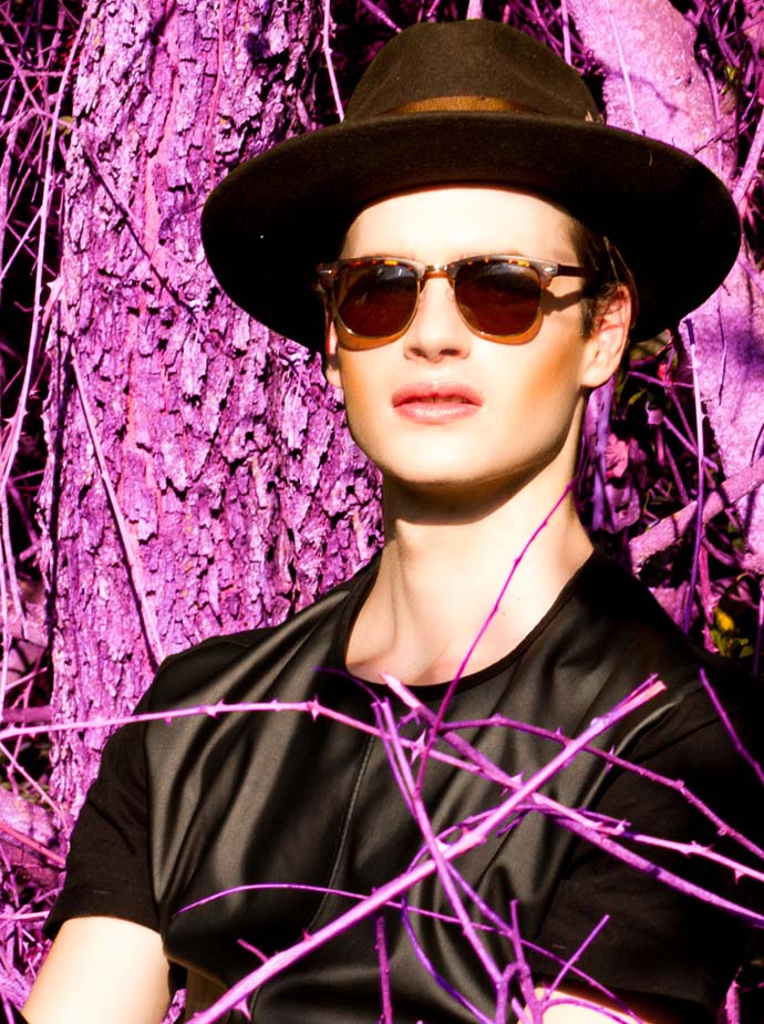 HAT – SIMON AND MARY LEATHER PANAL SHIRT – ZARA SUNGLASSES – RIVER ISLAND