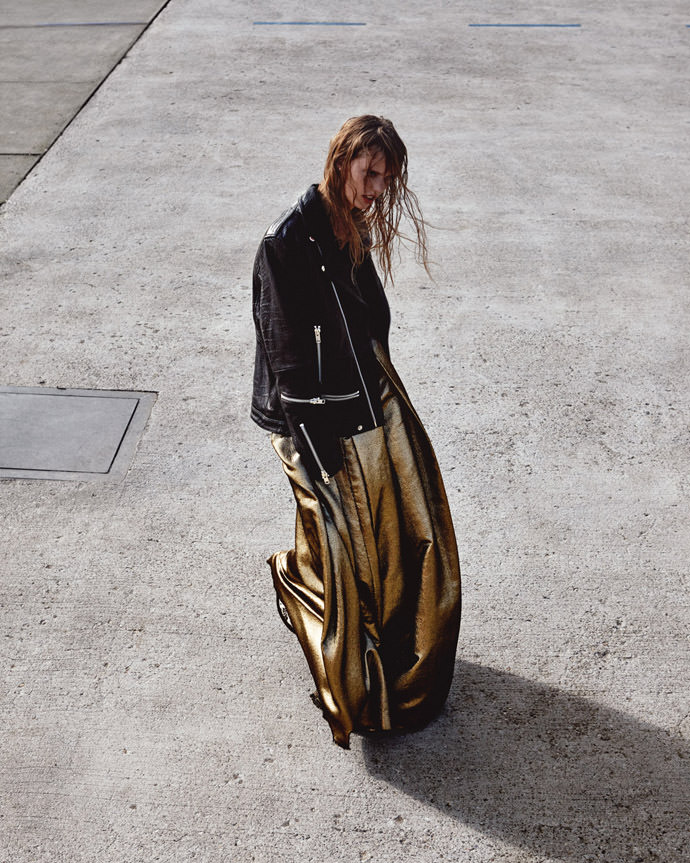 AKD_JAL030-242_02_FINAL_RGB_V2_mini