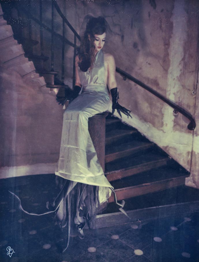 carmendevos-TentacleWoman-kaltblut