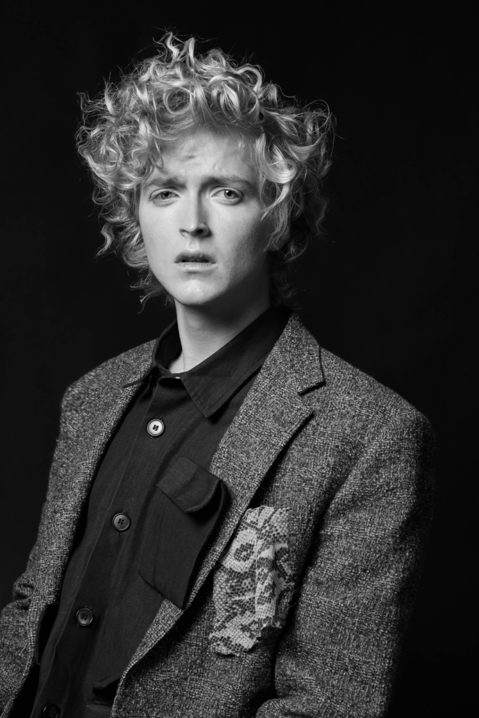 Jacket: Gianni Versace Shirt: Studio Pretzel