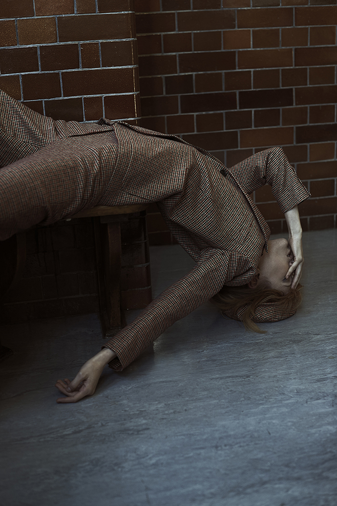 Red tweed trousers - Paul and Joe Red tweed beret - Paul and Joe Camel suede shoes – Ong Oaj Pairam 