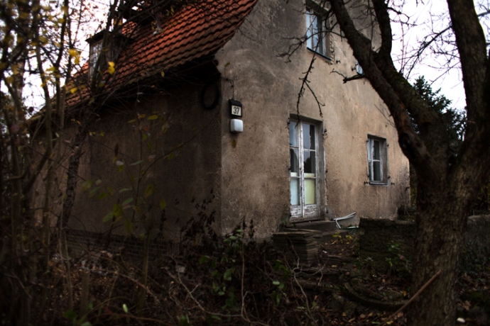 Nashalina Schrape_Whispers in East Berlin-7496