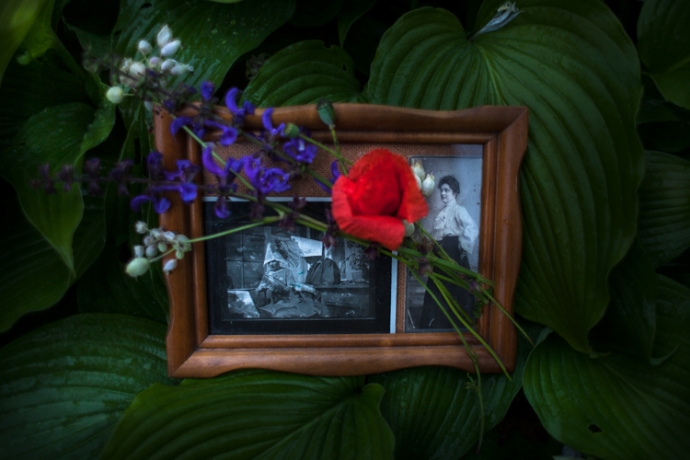 Nashalina Schrape_Whispers in East Berlin-9422