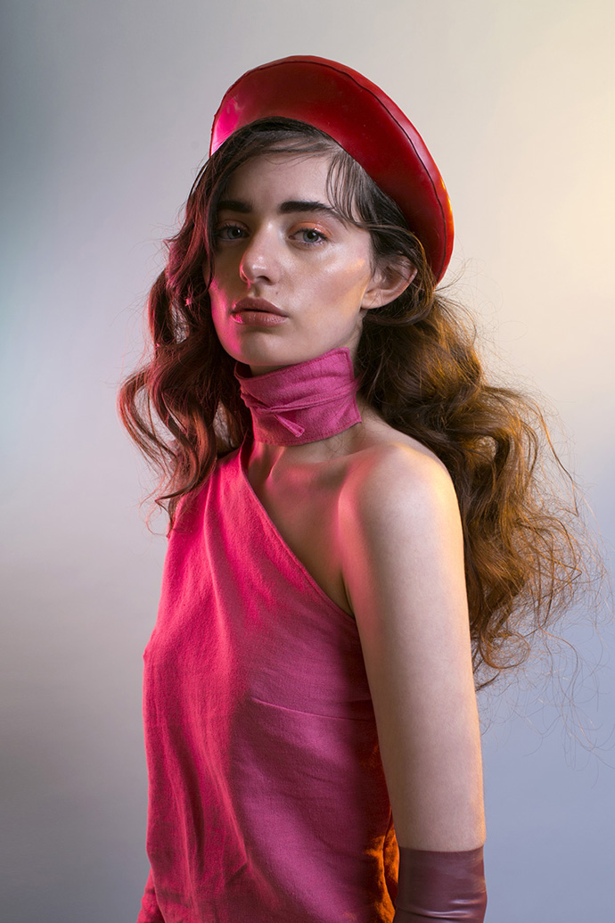 Annie wears top and choker by Danni McWilliams, latex beret and gloves by Eustratia