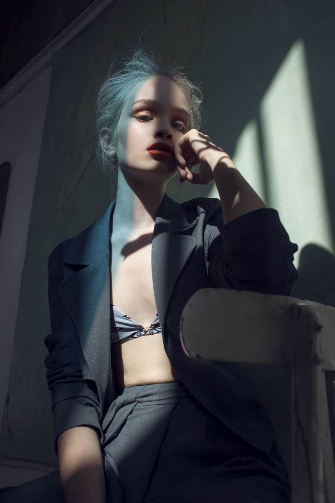 Green blazer, Costes Phoenix bra, Love Stories Green pants, Costes