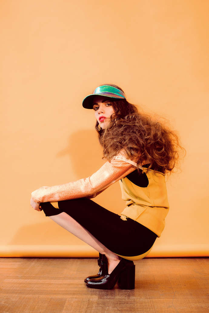 Jumpsuit – MiuMiu, Shoes – Jil Sander, Longsleeve – Florentine Schlüter, Earrings – Moschino, Cap - & other stories, Top – Viviana Ronti 