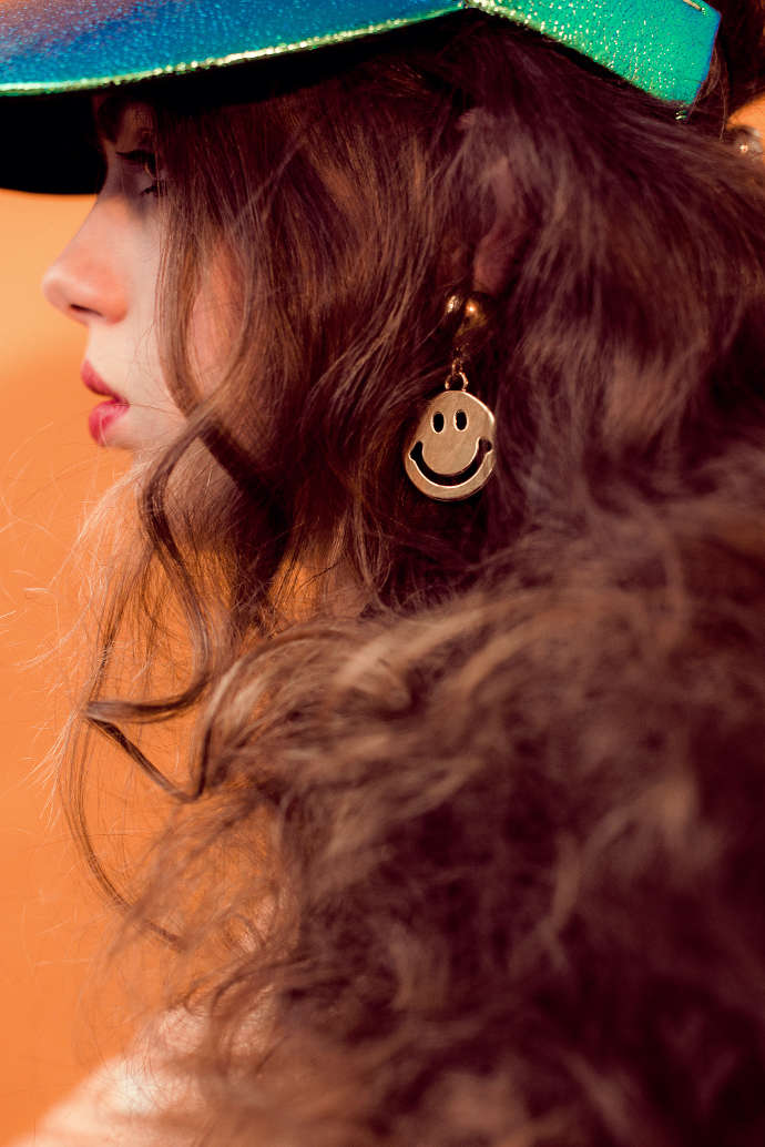 Earrings – Moschino