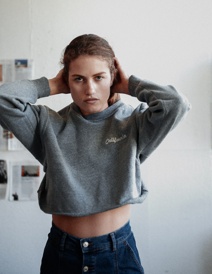 bra: Calvin Klein
skirt: Mango sweater: Brandy Melville