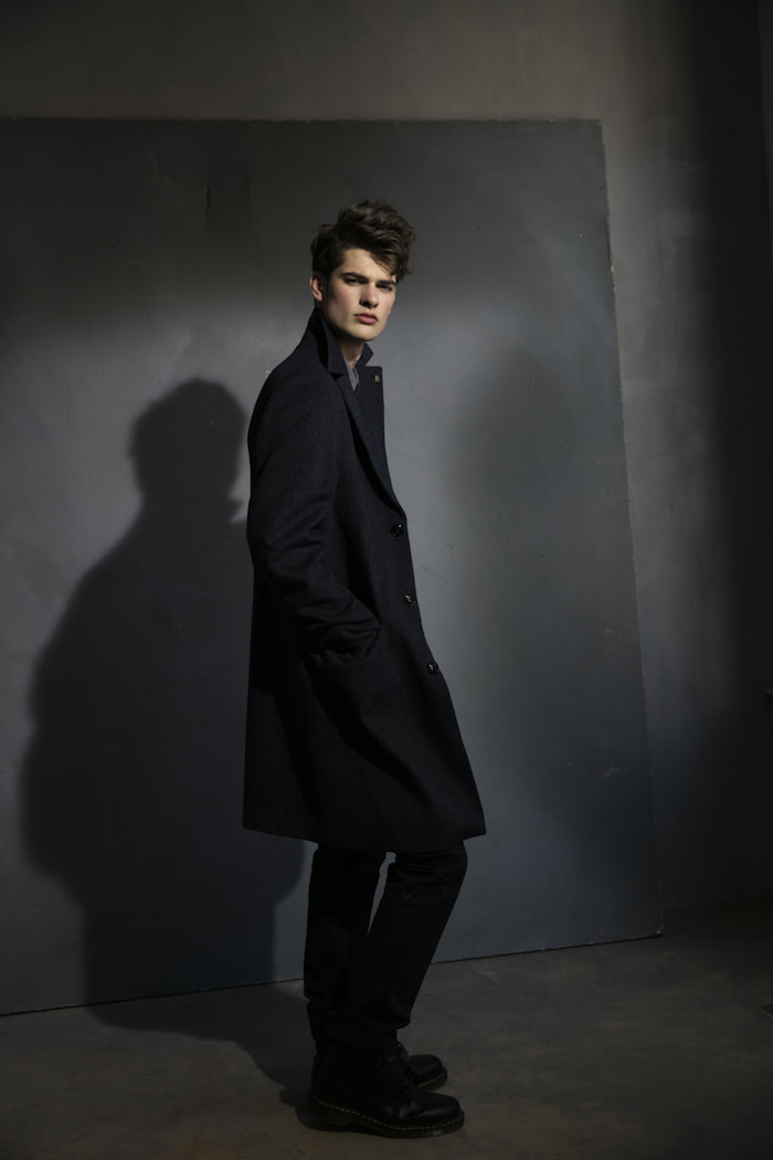 Coat WE Shirt DRYKORN Trousers DOCKERS