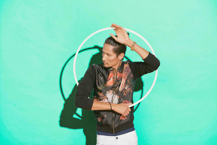 Hamid is wearing Jacket: Zara, Jeans: Calvin Klein, Watch: Fossil