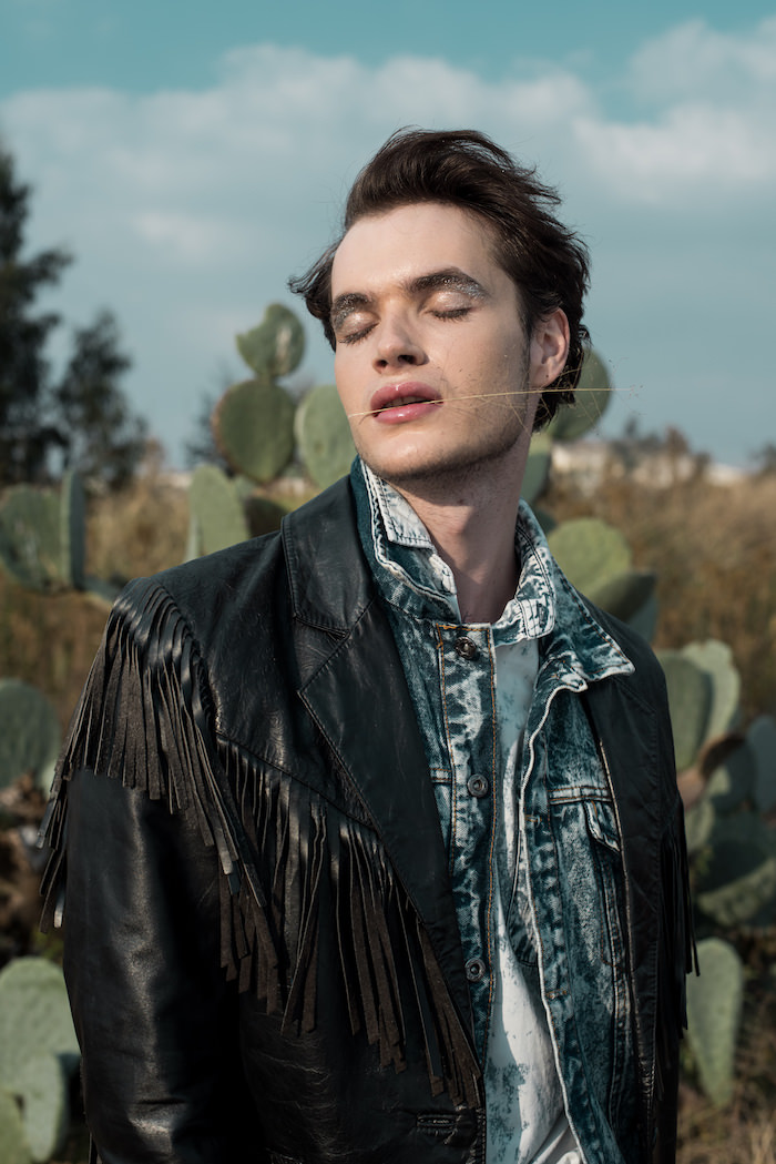 Denim Shirt - Asseblief vintage Denim jacket and jeans - Trenery Shoes - Jeep Footwear Leather Jacket - Second Attitude