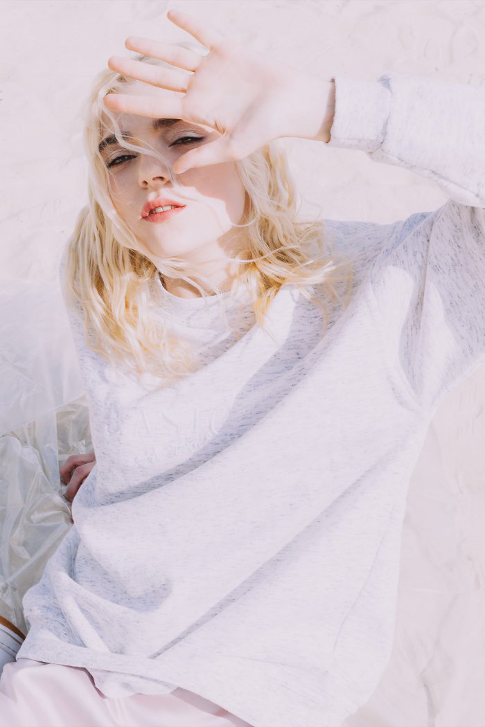 sweatshirt - Sramstore, dress - vintage