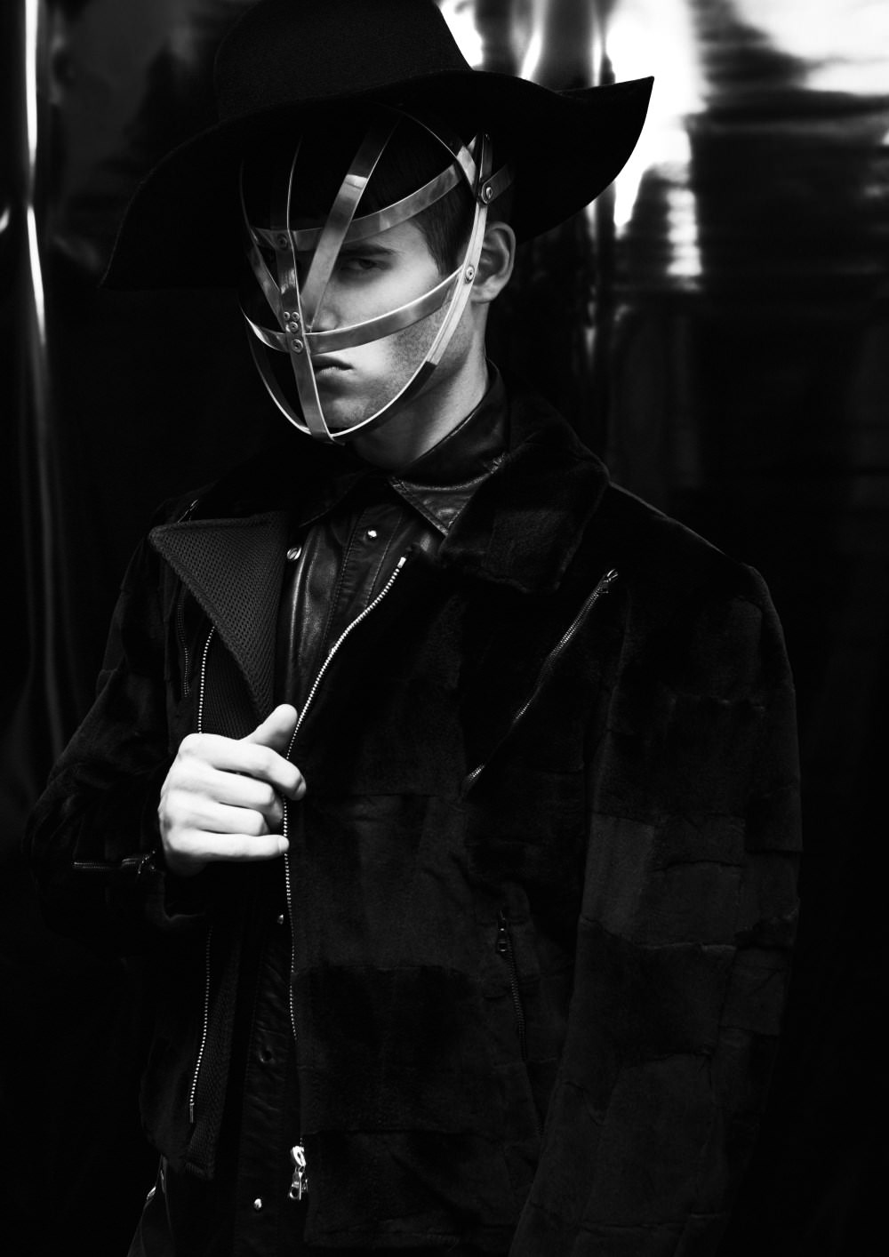 BrentBlack-Homotography-TypeFace-DarrenBlack-09_mini