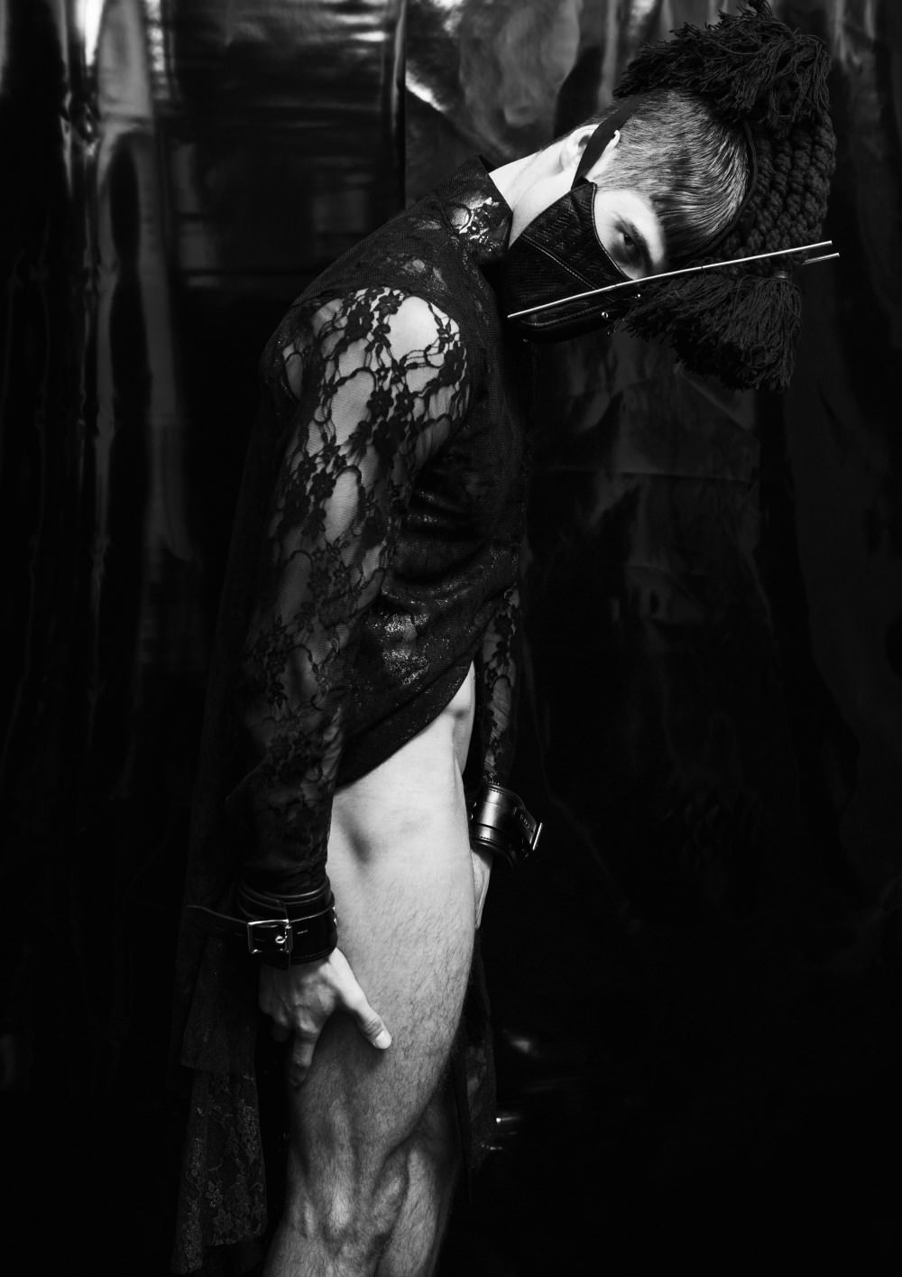 BrentBlack-Homotography-TypeFace-DarrenBlack-12_mini