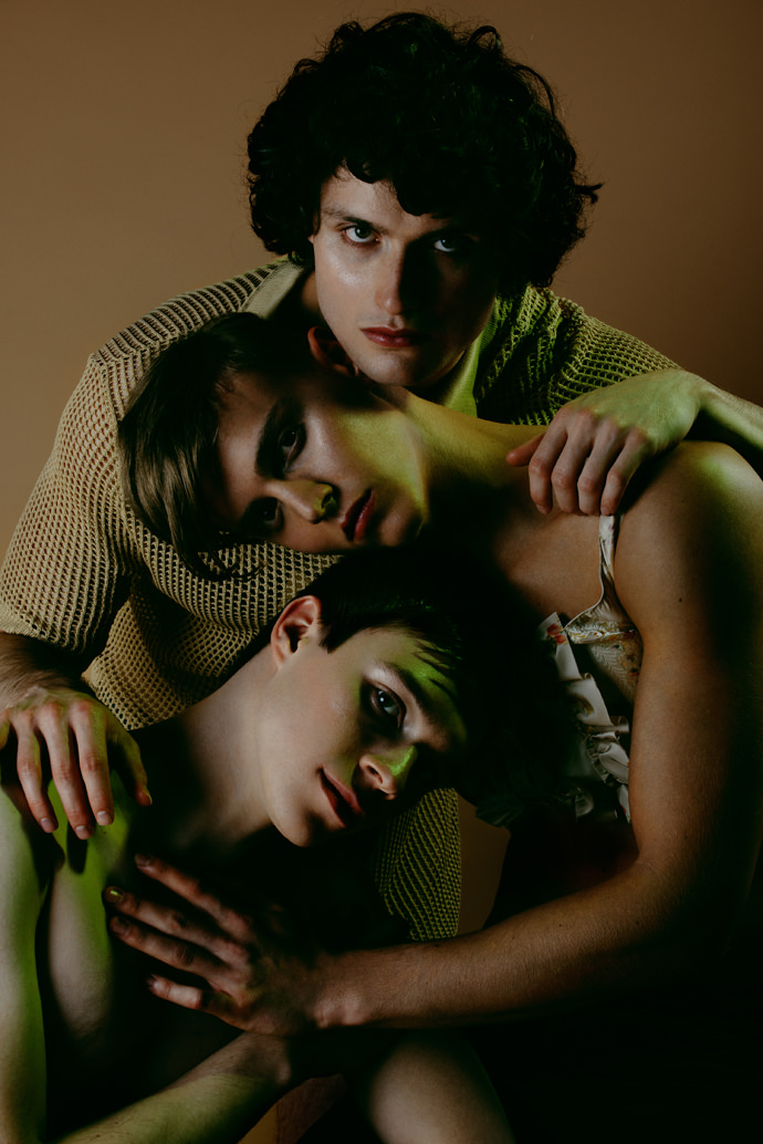 T-shirt FENDI Top MIU MIU