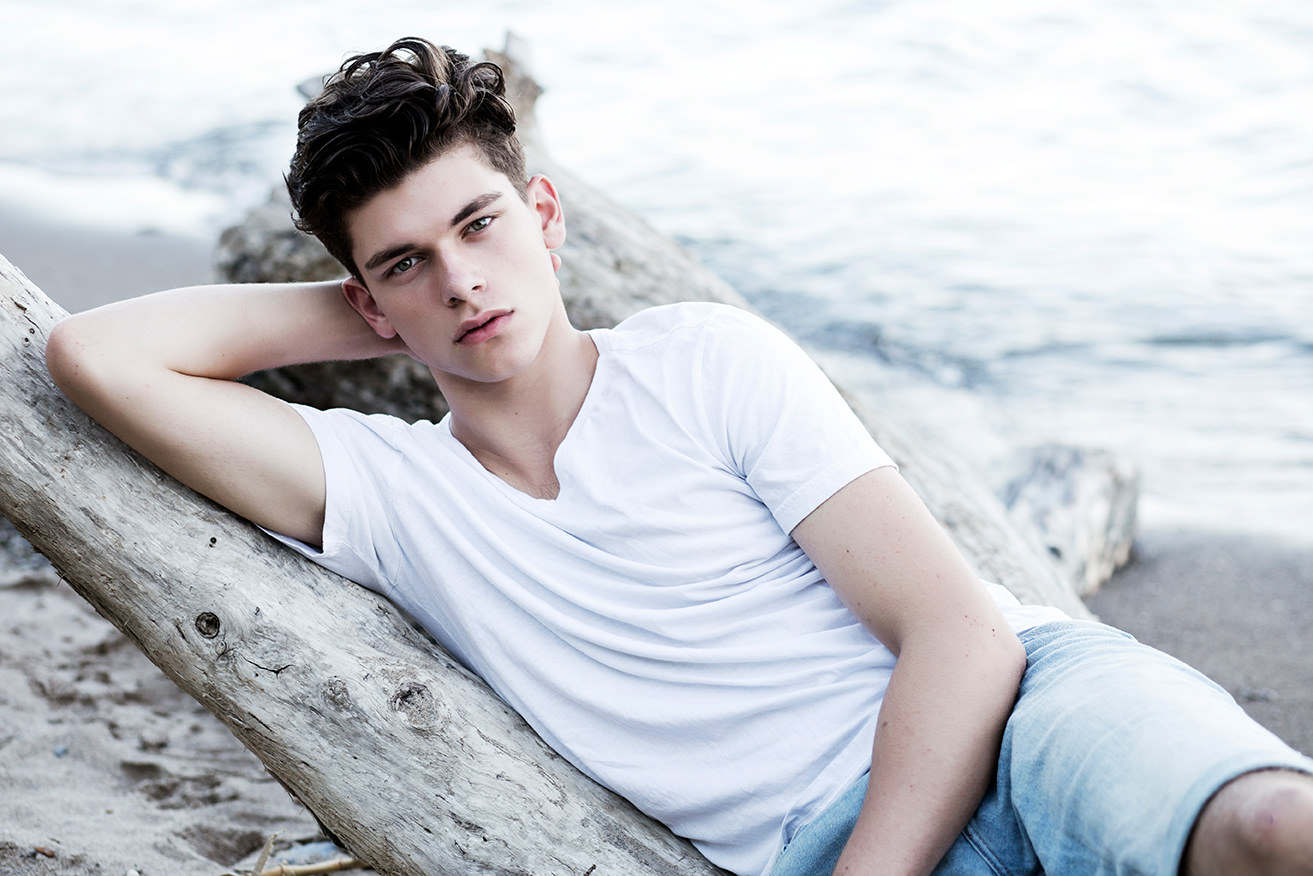 Shirt by H&M Shorts by Zara