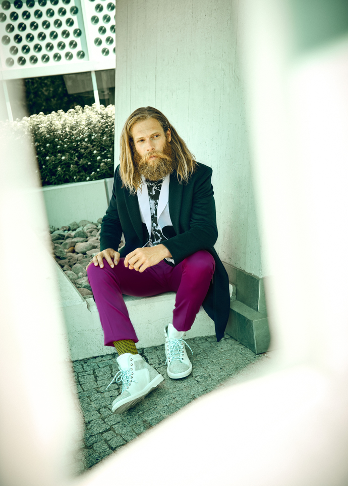 Shirt > Julian Zigerli Jacket & pants > Darkoh Coat > Kiomi Socks > COS Shoes > Topman