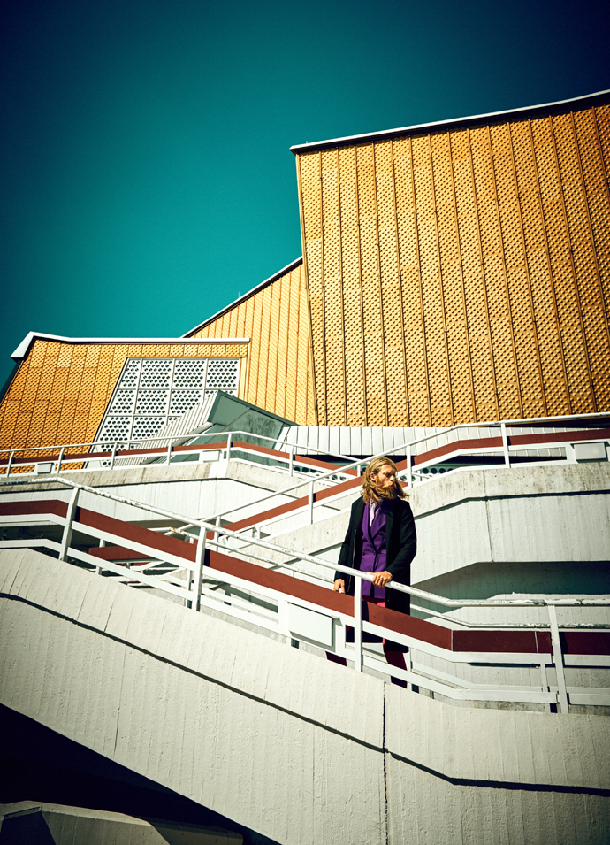 Shirt, jacket, pants> Ivanman Coat> Frisur