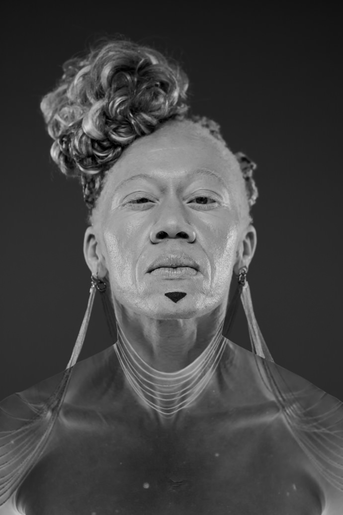 1_POSITIVE_KALTBLUT_HD_mini