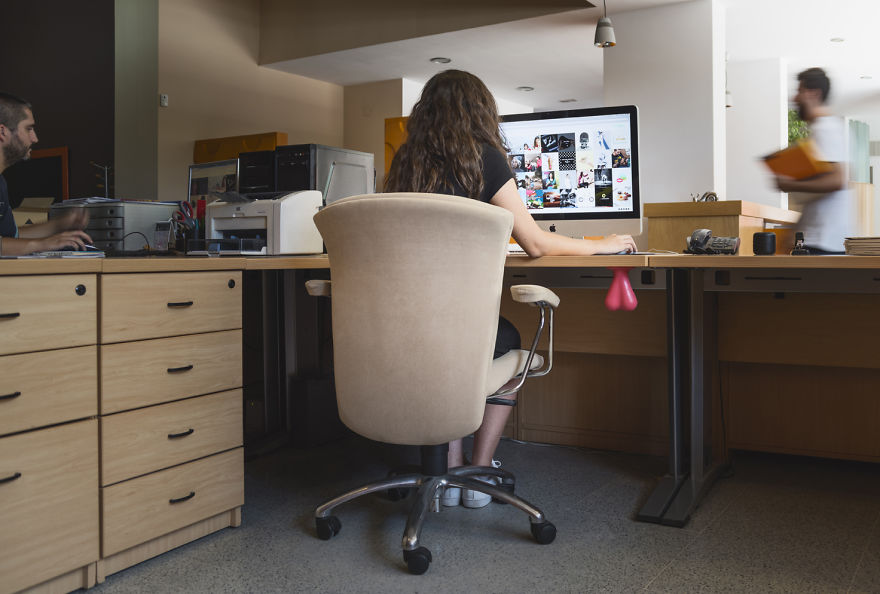 NICEBALLS-OR-HOW-TO-BE-PRODUCTIVE-WHILST-PLAYING-WITH-YOUR-BALLS-57c7e977ab7e7__880