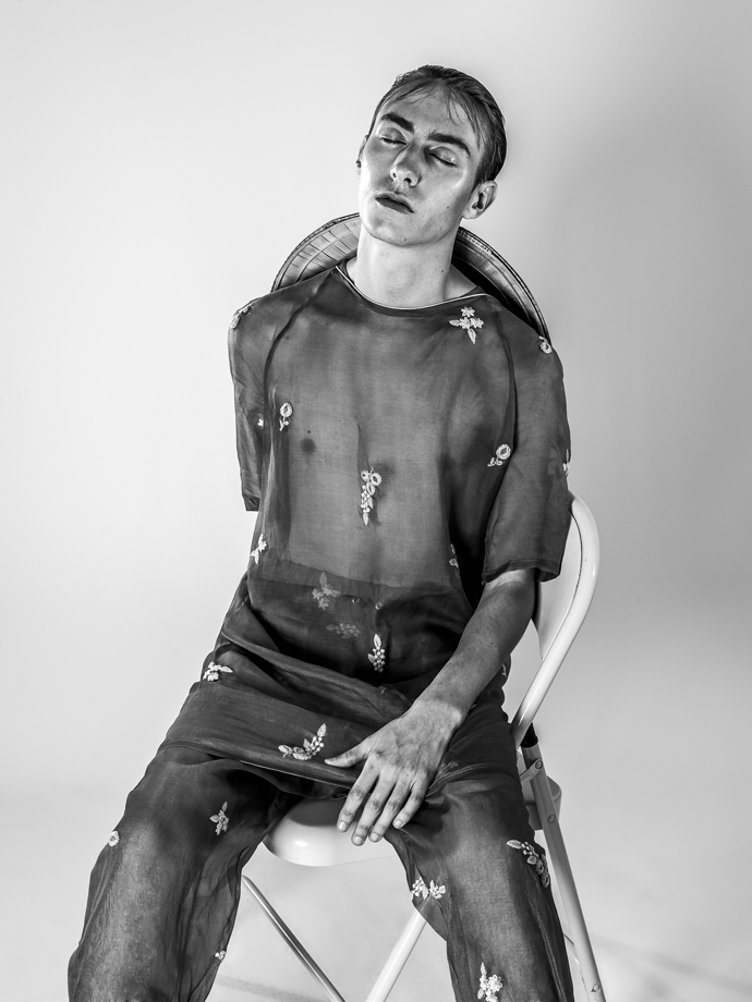 Samm See trough top -Ataraxi See trough trousers - Ataraxi Sandals - Zara Nón Lá hat Socks -Uniqlo