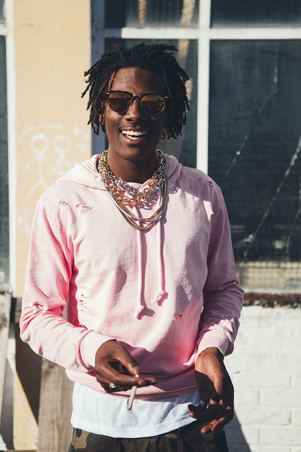 Sweatshirt, tshirt, necklaces and glasses by H&M Trousers by Carhartt