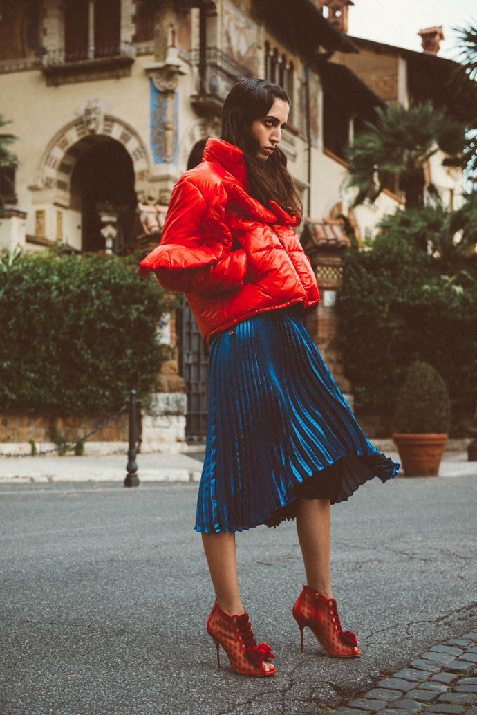 Duvet: MSGM Skirt: Christopher Kane Shoes: Sophia Webster