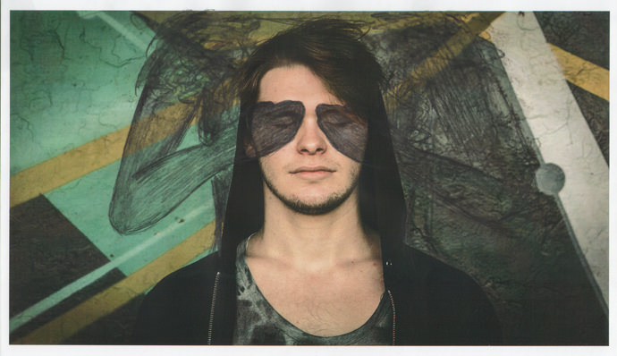 thomas-absentia-2_mini