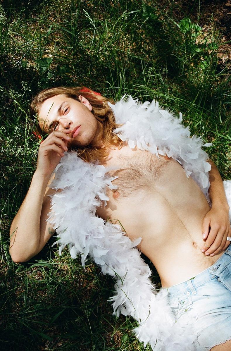 poster-boys-deconstructing-masculinity-with-joseph-wolfgang-ohlert-body-image-1479122262