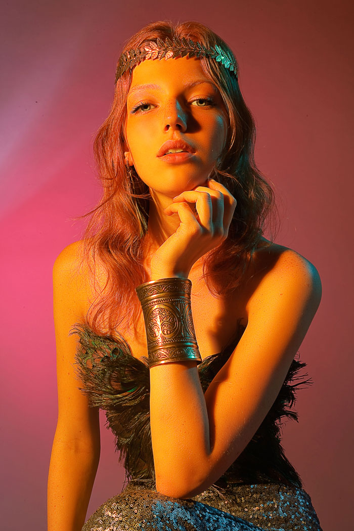 Diadem - Diva; Bracelet - Diva; Corsage- Katya Kartavtseva: Pants - Rigina Gilmanova