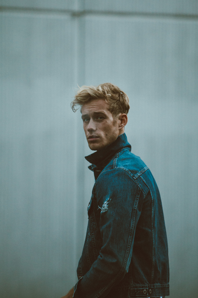 Jeans Jacket by Replay
Shirt by Weekday