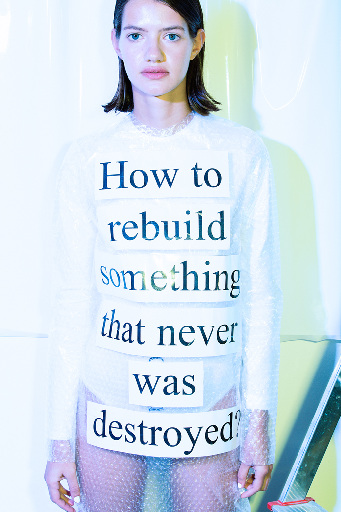 dutyofyouth_stiniroehrs_22