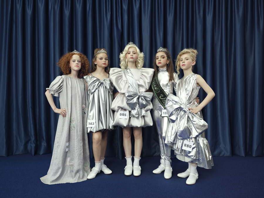 Caroline Bosmans A/W 2023 - MISS(ED) UNIVERSE - KALTBLUT Magazine